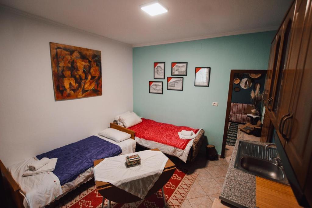 Apartamento Bb Apartament Gjirokastër Exterior foto